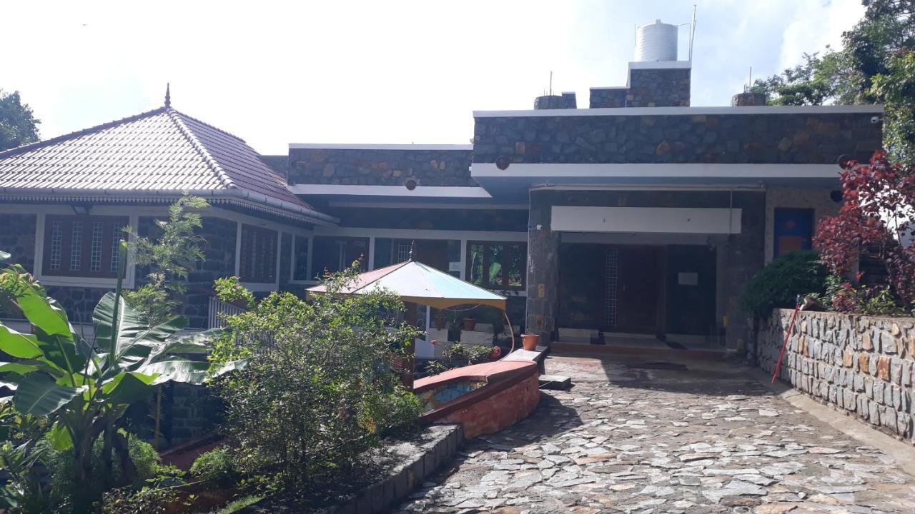 Lion Resort Hill View Ambatturai Exterior photo