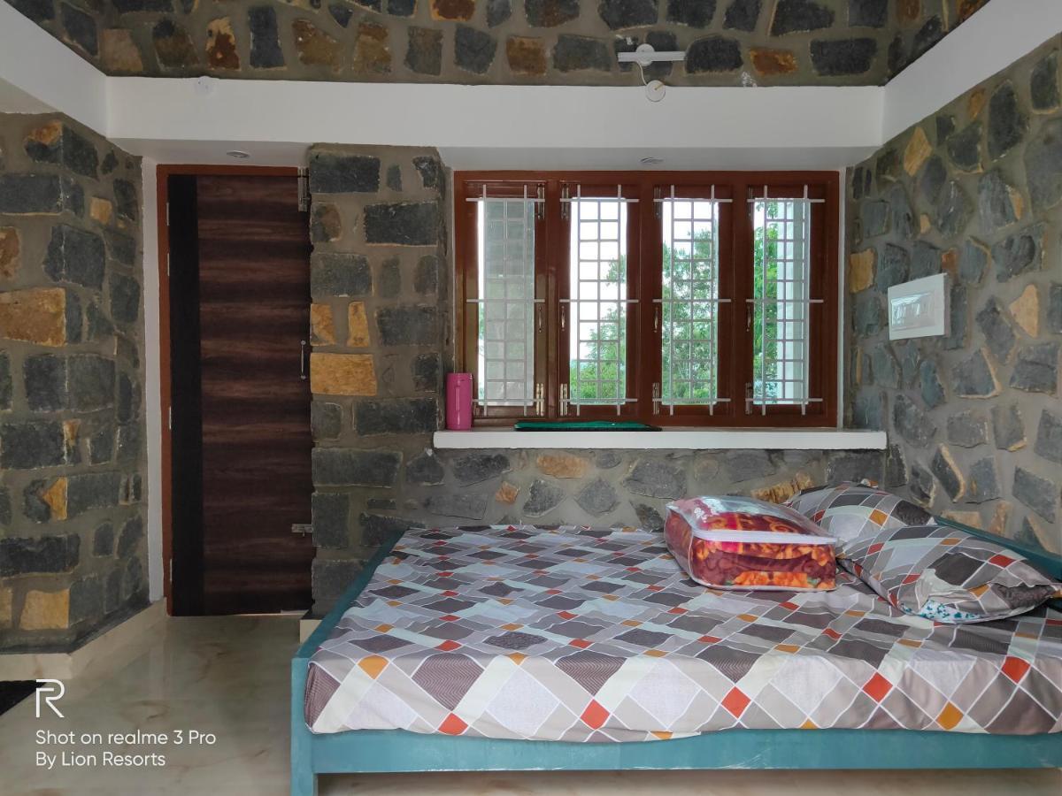 Lion Resort Hill View Ambatturai Exterior photo